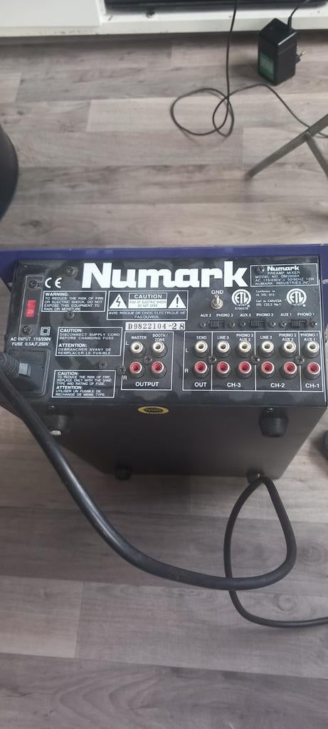 Numark mixer voor dj bieden voor een mooie prijs  mag die we, Muziek en Instrumenten, Mengpanelen, Ophalen of Verzenden, Minder dan 5 kanalen