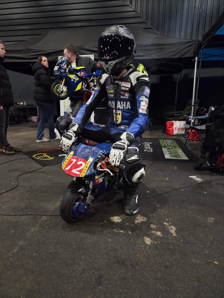 Minibike 4tact 90cc 13.000rpm, Kleding | Dames, Carnavalskleding en Feestkleding, Zo goed als nieuw, Ophalen of Verzenden