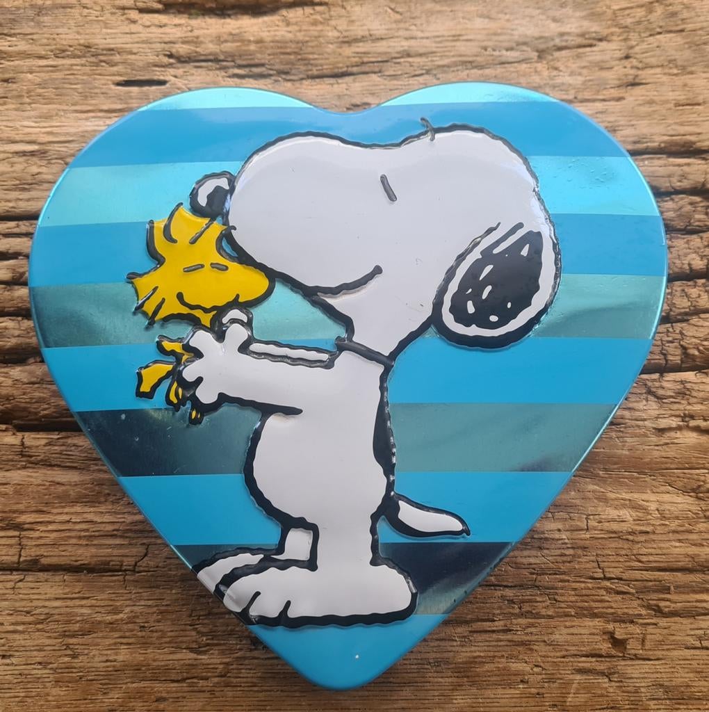 Snoopy hartvormig blikje, Verzamelen, Ophalen of Verzenden, Zo goed als nieuw, Overige, Overige merken