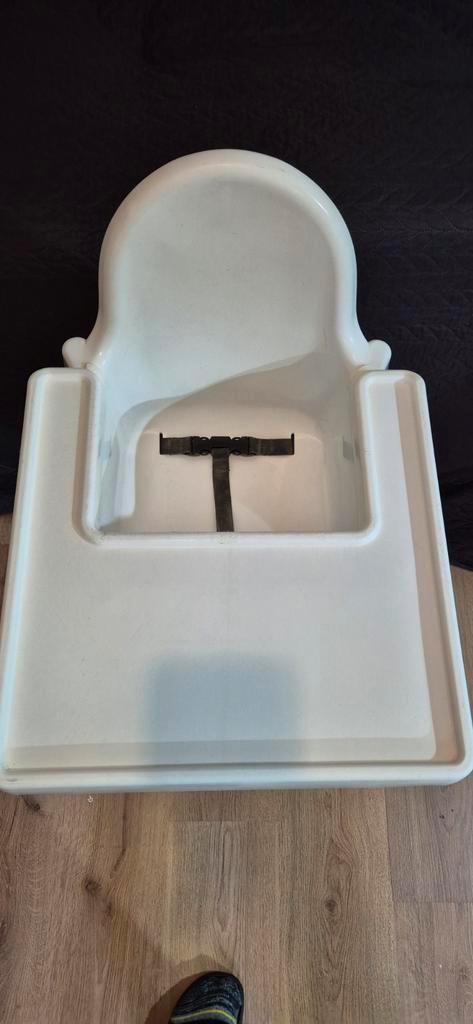 Witte Meegroeistoel met Gordel, Kinderen en Baby's, Kinderstoelen, Gebruikt, Meegroeistoel, Afneembaar eetblad, Gordel(s), Ophalen