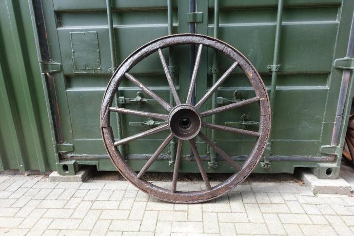 Wagenwiel, origineel houten wagenwiel, ø126 cm. KIJK NU!, Antiek en Kunst, Curiosa en Brocante, Ophalen