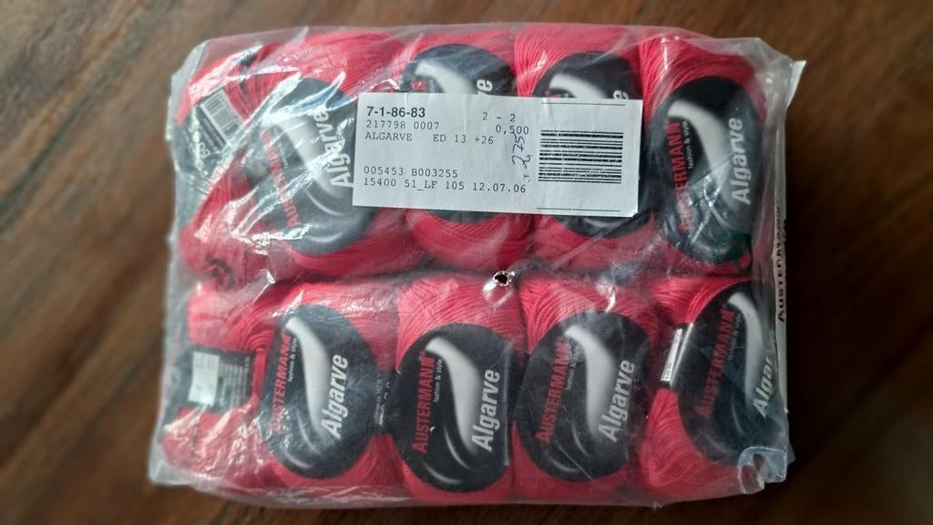 Austermann Algarve Pakket Rood katoen 10 Bollen Garen, Ophalen of Verzenden, Nieuw, Breien of Haken, Wol of Garen