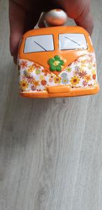 spaarpot vw Volkswagen look oranje surf bloem, Verzamelen, Spaarpotten, Ophalen, Nieuw, Steen, Aardewerk of Keramiek, Vervoermiddel