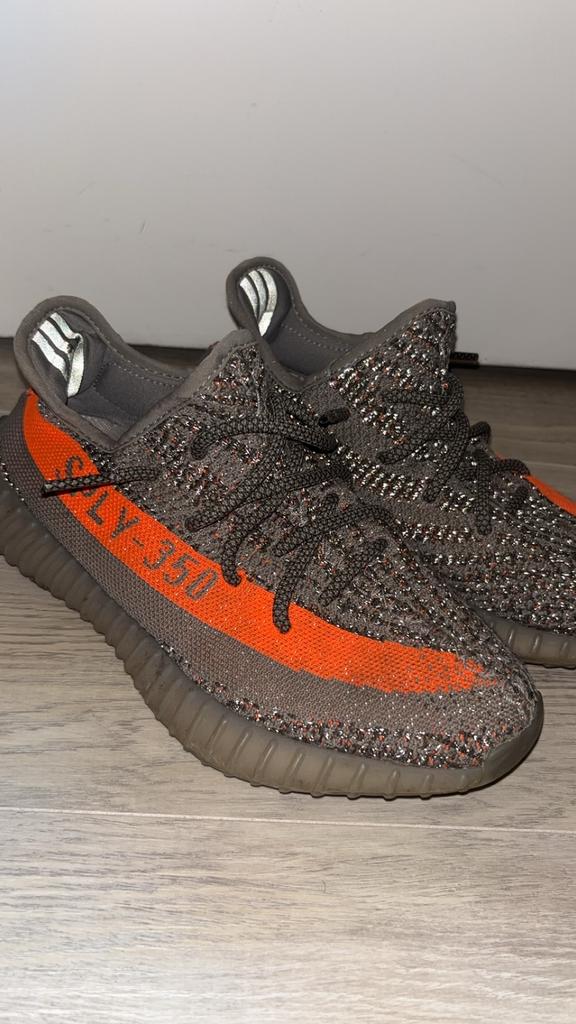 Yeezy, Ophalen of Verzenden, Zo goed als nieuw, Overige kleuren