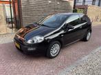 Fiat Punto 1.3 Multijet 2011 - Reliable & Economical, Voorwielaandrijving, 28 km/l, Zwart, 4 cilinders