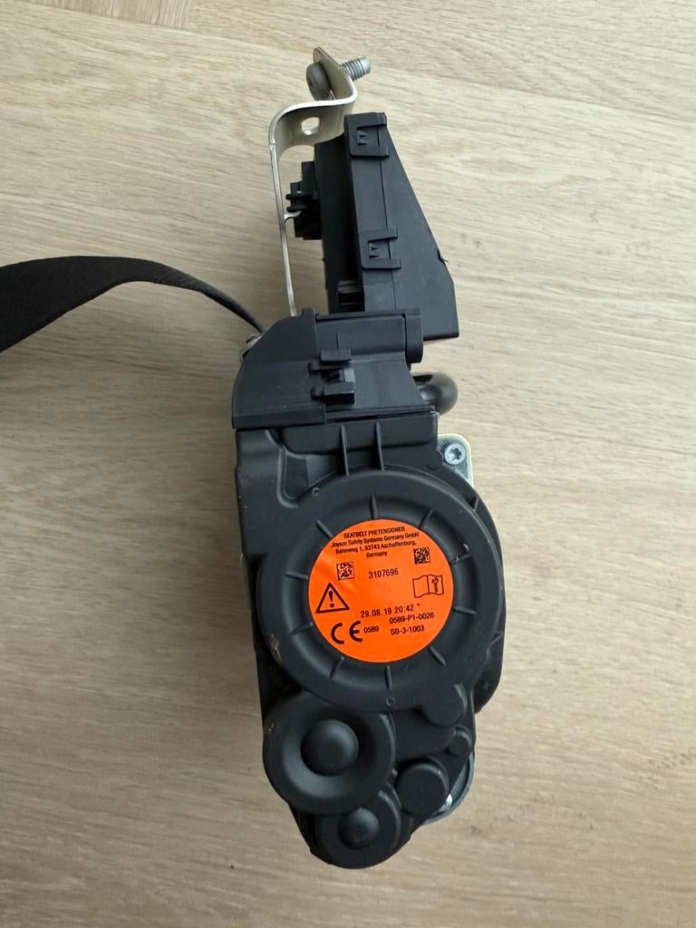 Gordelspanner afkomstig uit Mercedes Benz A35 2020| INTACT, Ophalen, Gebruikt, Mercedes-Benz