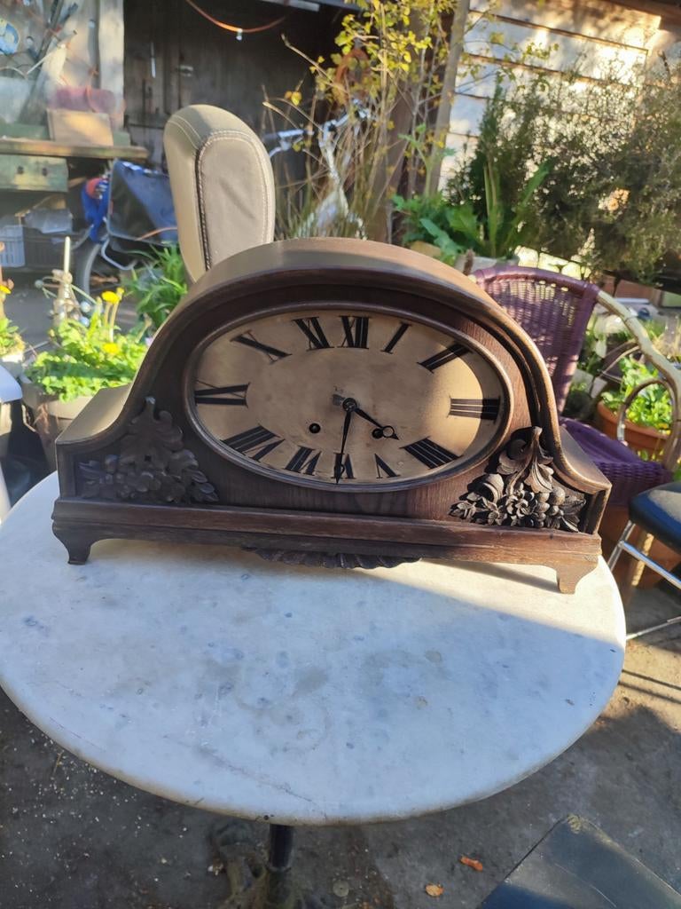 Defecte oude klok,sleutel ontbreekt, Antiek en Kunst, Ophalen of Verzenden