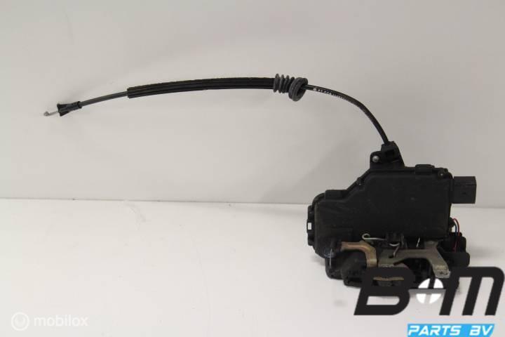 Deurslot rechts voor, VW Golf 4 3B1037016A, Gebruikt