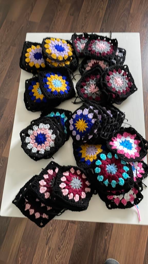 Gehaakte granny squares vierkant, Ophalen of Verzenden, Nieuw, Haken, Overige typen