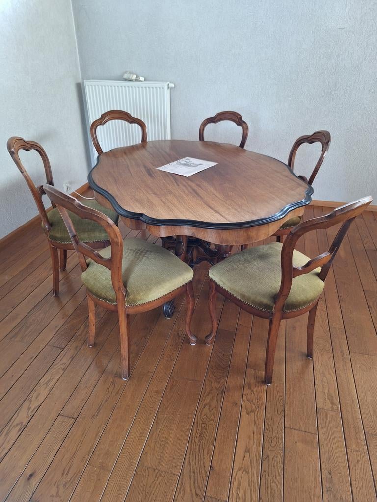 Biedermeier salontafel met 6 stoelen, Ophalen