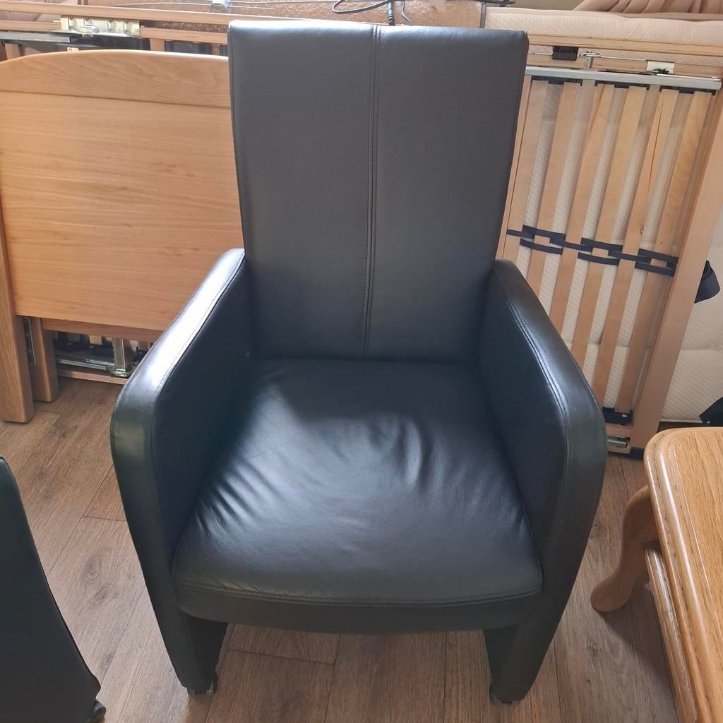 Lederen kuipstoeljes op wielen, 2 stuks, Ophalen, Gebruikt, Zwart, Leer