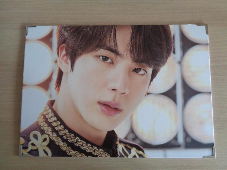 BTS Jin Love Yourself Speak Yourself the final premium photo, Verzamelen, Muziek, Artiesten en Beroemdheden, Gebruikt, Foto of Kaart