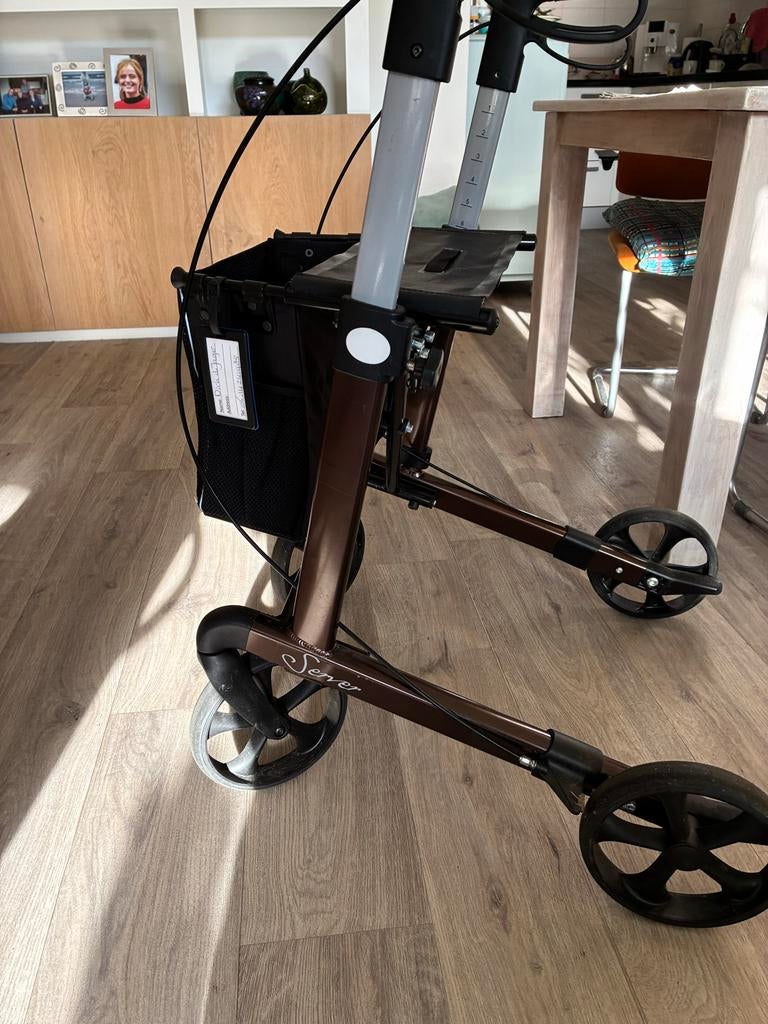 Tk server rollator, Ophalen, Lichtgewicht, Zo goed als nieuw