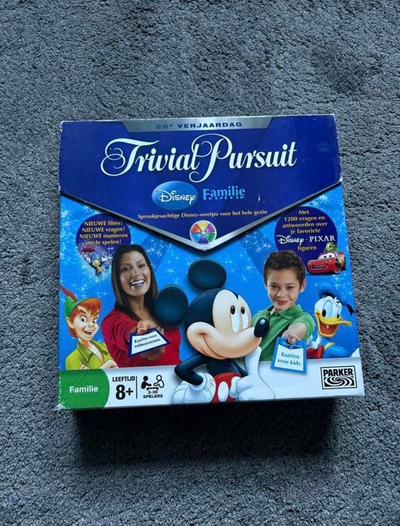 Trivial Pursuit Disney Familie, Drie of vier spelers, Ophalen of Verzenden, Gebruikt