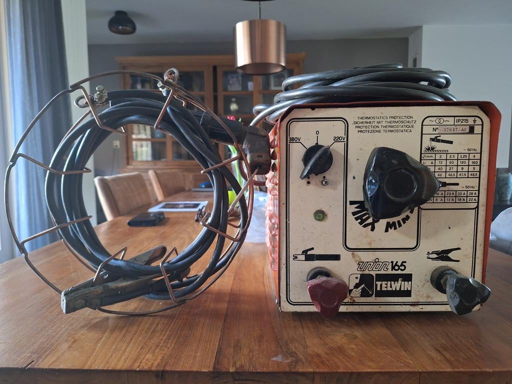 Telwin Lasapparaat 165 Ampère 220/380V - Compleet, Ophalen of Verzenden, Gebruikt, 150 tot 250 ampère, Elektroden