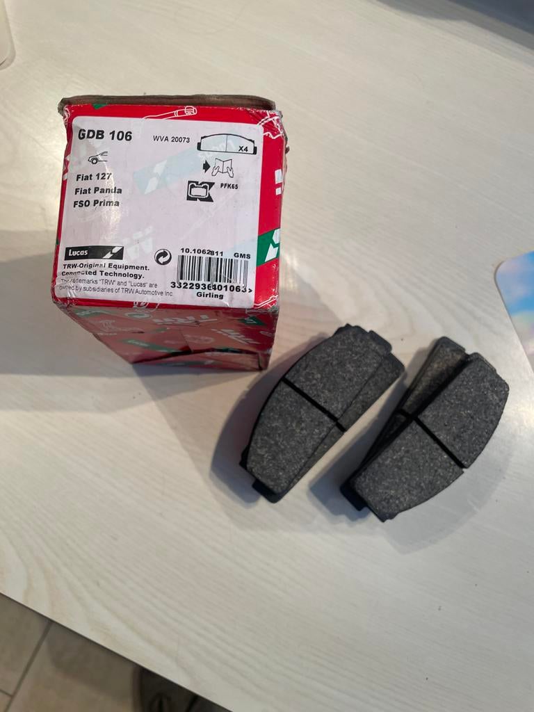 FIAT Remblok set nieuw Fiat Panda/127/124/131/Ritmo/Seat, Ophalen of Verzenden, Nieuw, Fiat