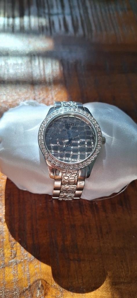 Guess horloge, nauwelijks gebruikt, zeer goede staat, Staal, Staal, Guess, Polshorloge