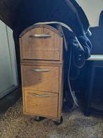 Zadel kastje met 3 lades en op wieltjes, Ophalen, Zo goed als nieuw, Overige soorten