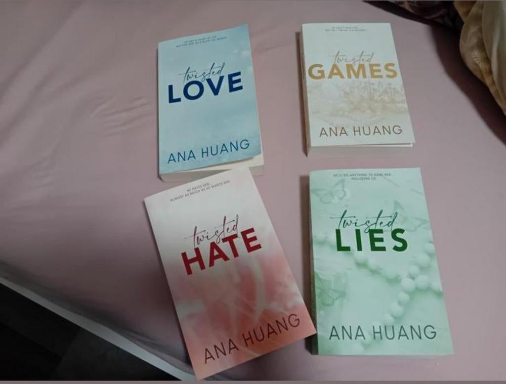 Twisted serie (4 boeken) van Ana Huang + bonus chapters, Ophalen of Verzenden, Nieuw, Ana Huang, Fictie