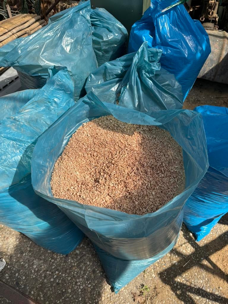 Houtkrullen hout zaagsel houtmot, Toebehoren