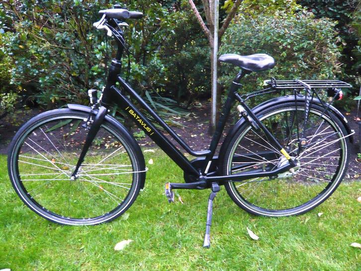 mooie,nette sportieve zwarte 28inch aluminium BATAVUS FONK, Fietsen en Brommers, Fietsen | Meisjes, Gebruikt, 26 inch of meer