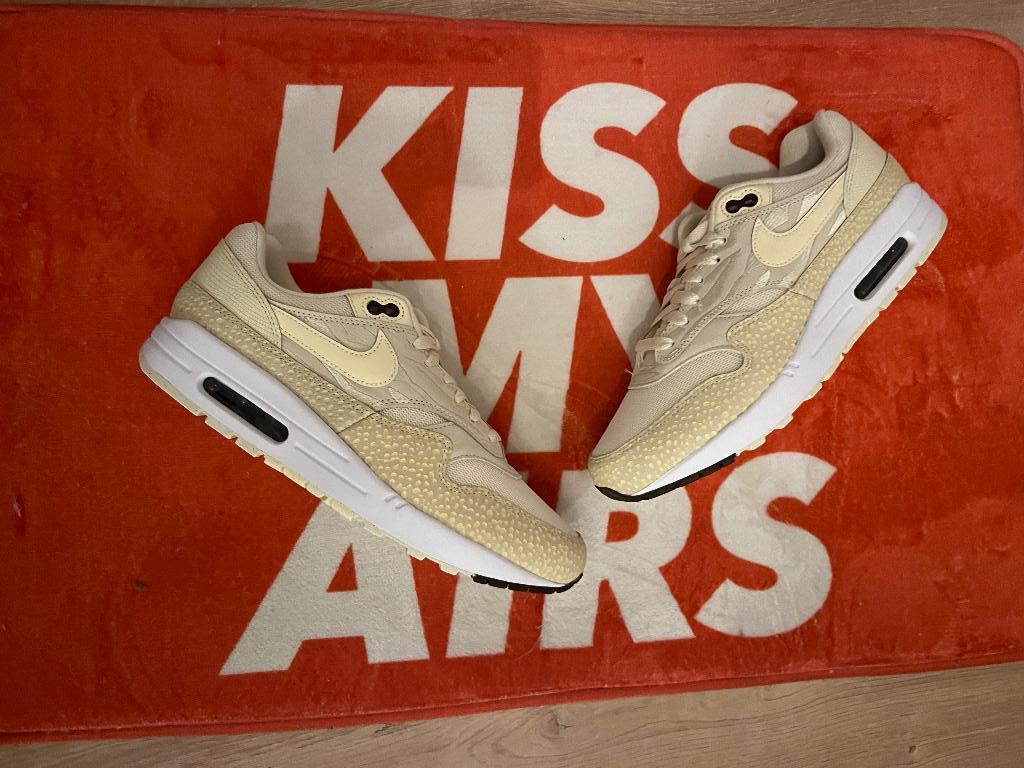 Air Max 1 Safari Coconut Milk maat 44,5, Overige kleuren, Nike, Nieuw, Ophalen of Verzenden