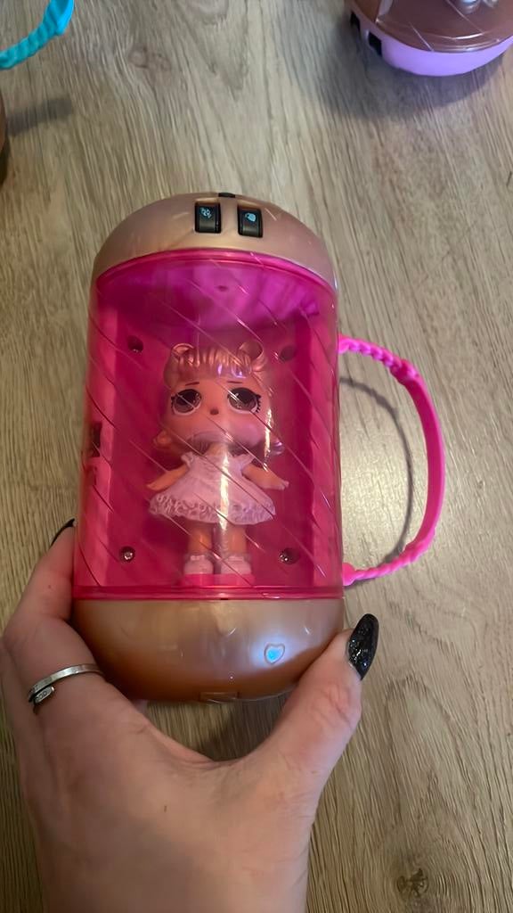 Lol surprise, Ophalen, Zo goed als nieuw