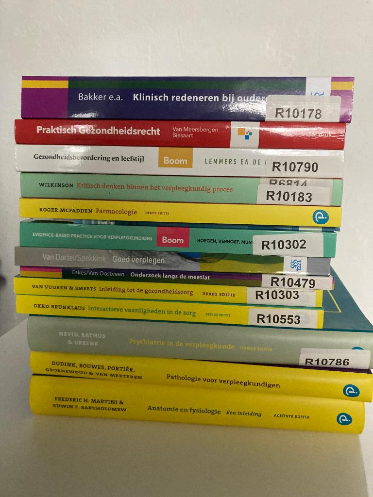 Studieboeken HBO Verpleegkunde Hogeschool Leiden+zorgjas, Boeken, Studieboeken en Cursussen, Ophalen, Diverse auteurs, HBO, Zo goed als nieuw