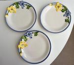 Handmade and painted floral Tre Art Treviso plates, Huis en Inrichting, Keuken | Servies, Ophalen, Nieuw, Overige stijlen, Kop(pen) en/of Schotel(s)