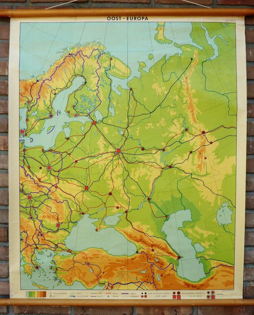 Oude schoolkaart van Oost Europa, Antiek en Kunst, Antiek | Schoolplaten, Ophalen of Verzenden, Aardrijkskunde