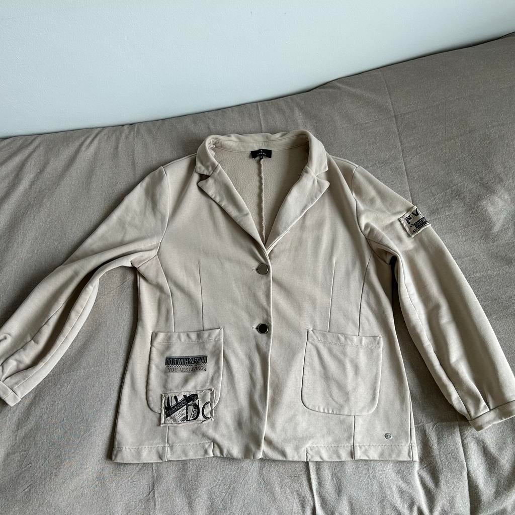 MONARI tricot jasje beige maat 46 - Zo goed als nieuw, Kleding | Dames, Beige, Maat 46/48 (XL) of groter, Ophalen of Verzenden