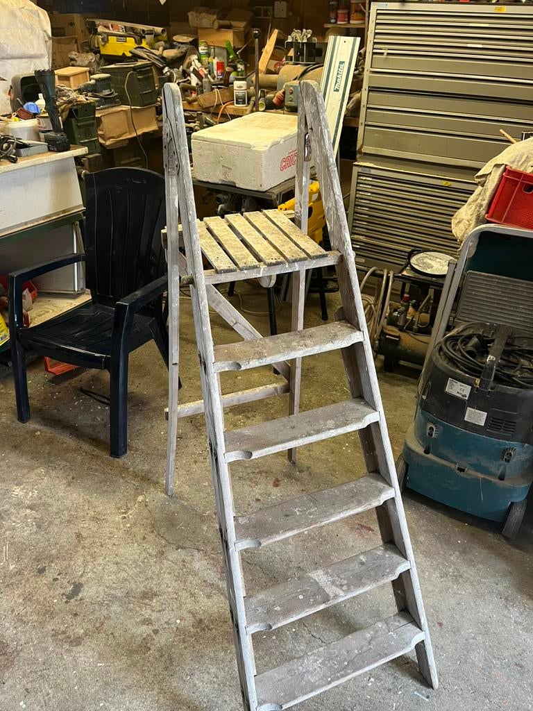 Nostalgische houten keukentrap., Ophalen, Zo goed als nieuw, Minder dan 2 meter