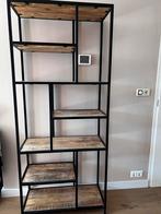 Kast van mangohout en zwart metaal, Ophalen, Met plank(en), Gebruikt, 200 cm of meer