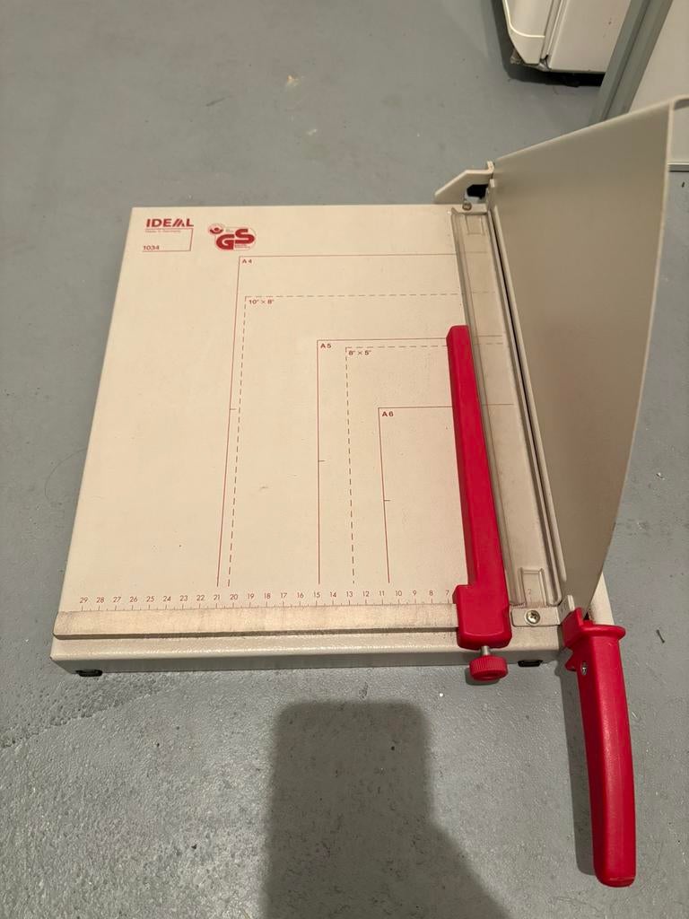 Snijmachine Ideal 1034, Ophalen, Zo goed als nieuw