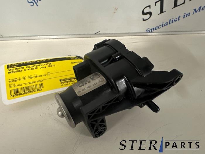 Stelmotor inlaatspruitstuk van een Mercedes E-Klasse, Gebruikt, -, Ophalen of Verzenden, -