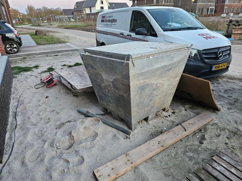 Bouwmeterkast en waterput voor bouwplaats, Ophalen of Verzenden