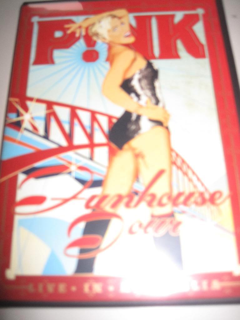 DVD Pink - Funhouse tour Live in Australia, Cd's en Dvd's, Alle leeftijden, Ophalen of Verzenden, Gebruikt, Muziek en Concerten