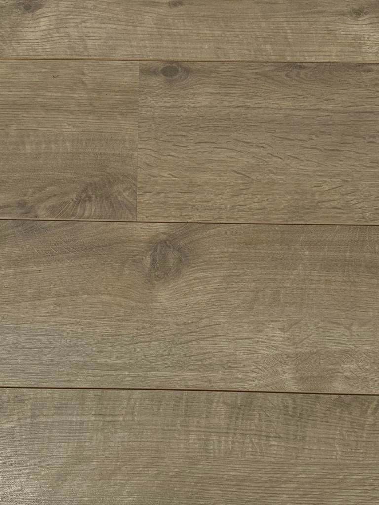 Gamma laminaat Ambiance (35m2, waarvan 7m2 nieuw), Ophalen, Gebruikt, Bruin, 25 tot 50 m²