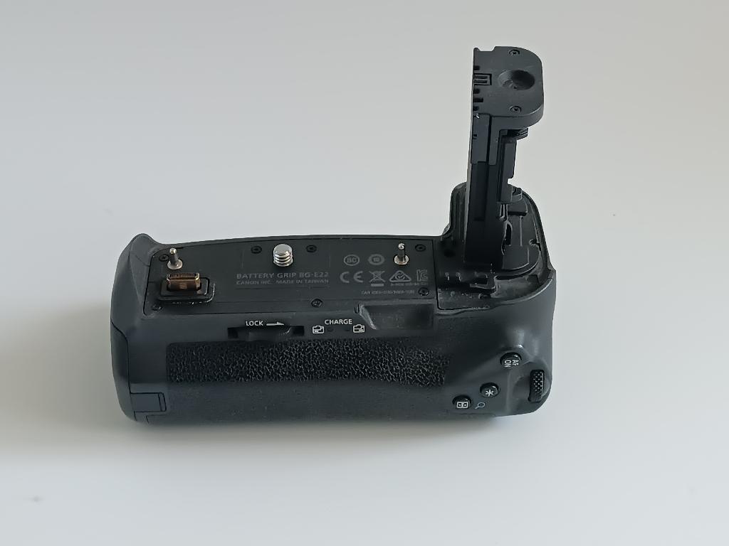Canon BG-E22 batterij grip, Ophalen of Verzenden, Gebruikt