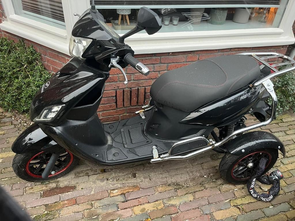 Nipponia pride scootmobiel 2KM GEREDEN!, Pride, Ophalen of Verzenden, Zo goed als nieuw, 16 km/u of meer