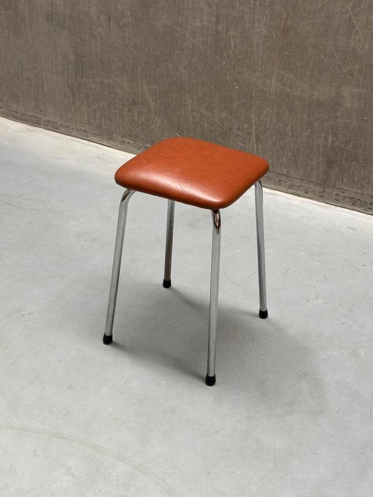 Vintage Mid Century Krukje - Jaren 60, Huis en Inrichting, Krukjes, Gebruikt, Hout, Ophalen of Verzenden