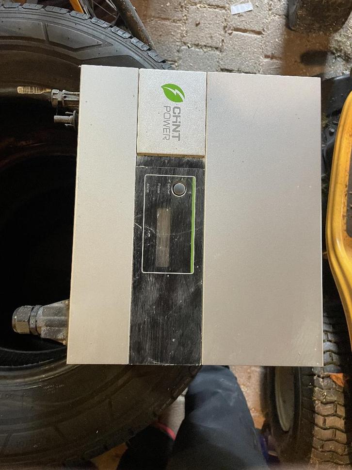 Complete set zonnepanelen incl. omvormer, Doe-het-zelf en Verbouw, Overige Doe-het-zelf en Verbouw, Gebruikt, Ophalen