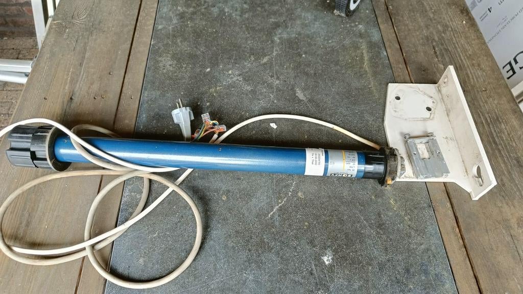 Somfy motor, Ophalen, Gebruikt, Minder dan 100 cm, Wit