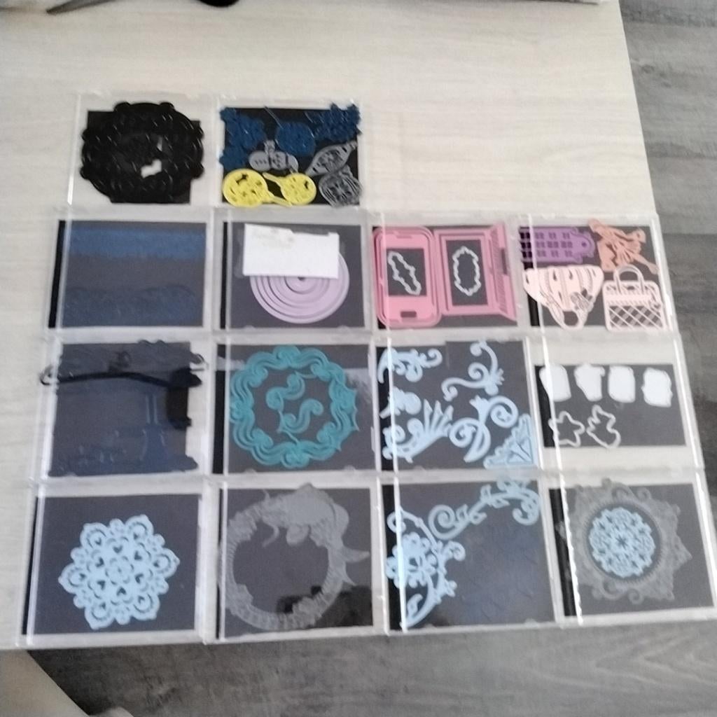 Snijmallen, Hobby en Vrije tijd, Scrapbooking, Ophalen of Verzenden, Gebruikt, Frame of Mal, Overige merken