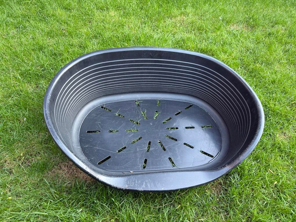 Grote hondenmand van plastic gratis op te halen, Ophalen, Gebruikt, Overige