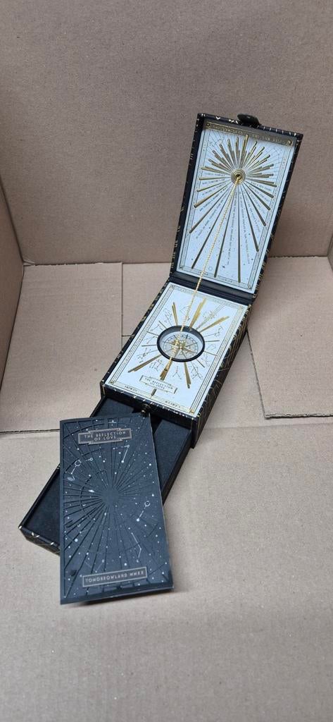 Tomorrowland 2022 "The Reflection of Love" treasurecase, Verzamelen, Overige Verzamelen, Zo goed als nieuw, Ophalen of Verzenden