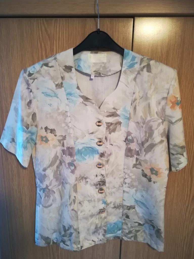 Blazer met bloemmotief en lichte rok, Kostuum of Pak, Overige kleuren, Maat 42/44 (L), Ophalen of Verzenden