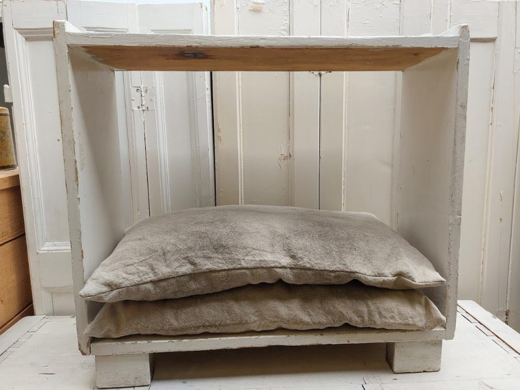 Open witte brocante kast / bankje, Ophalen