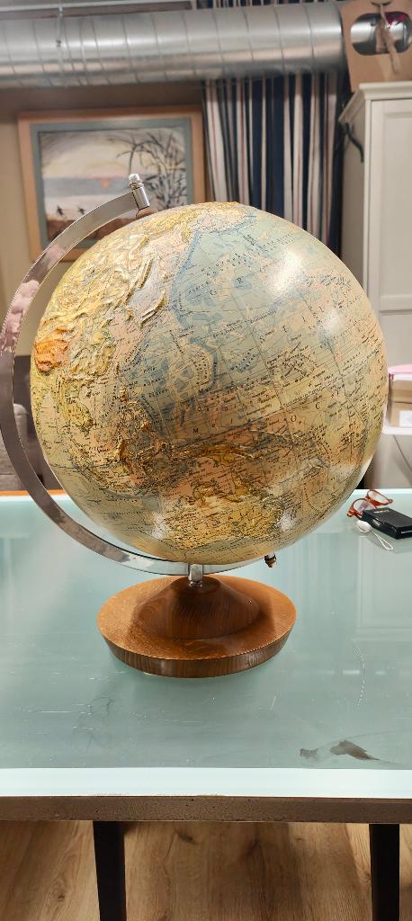 prachtige GLOBE met relief - Paul Rath - WD014, Huis en Inrichting, Woonaccessoires | Wereldbollen, Gebruikt, Ophalen of Verzenden