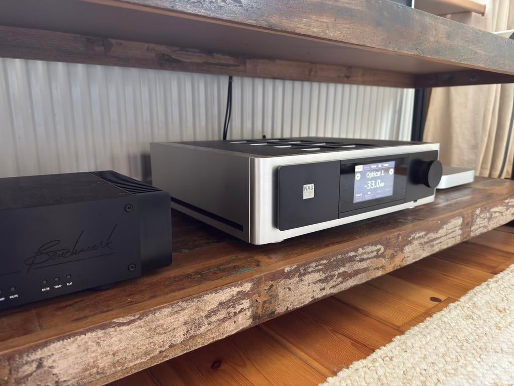 NAD M-12 Masterseries Digitale Streamer Voorversterker, Ophalen of Verzenden, Zo goed als nieuw, 120 watt of meer, Overige merken